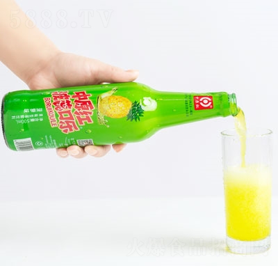 中原紅波蕊口樂(lè)菠蘿味碳酸飲料汽水500ml（瓶）